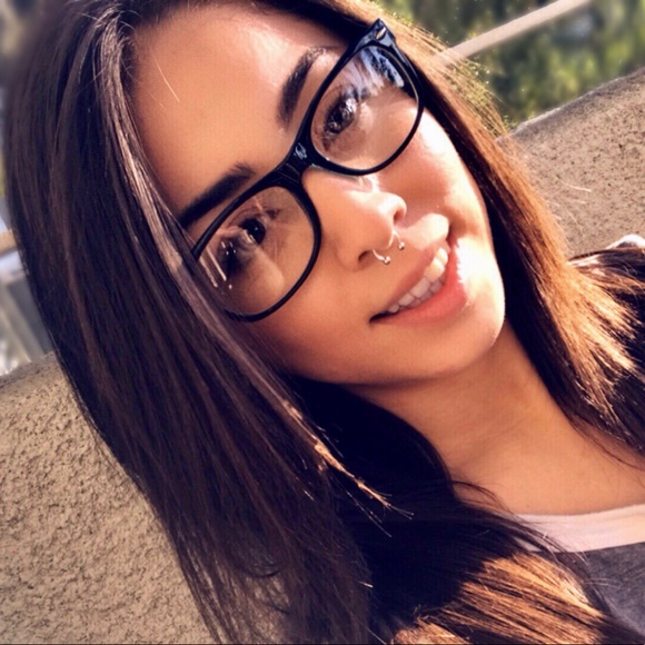 ellyalfaroo